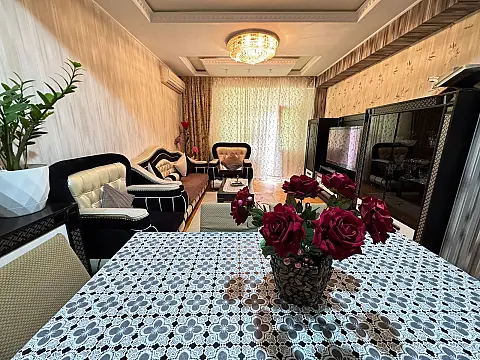 Satılır 3 otaqlı mənzil 120 m²