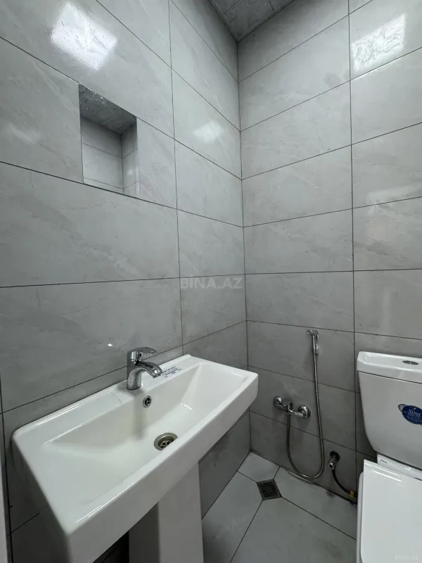 Kirayə verilir 2 otaqlı ofis 68 m²