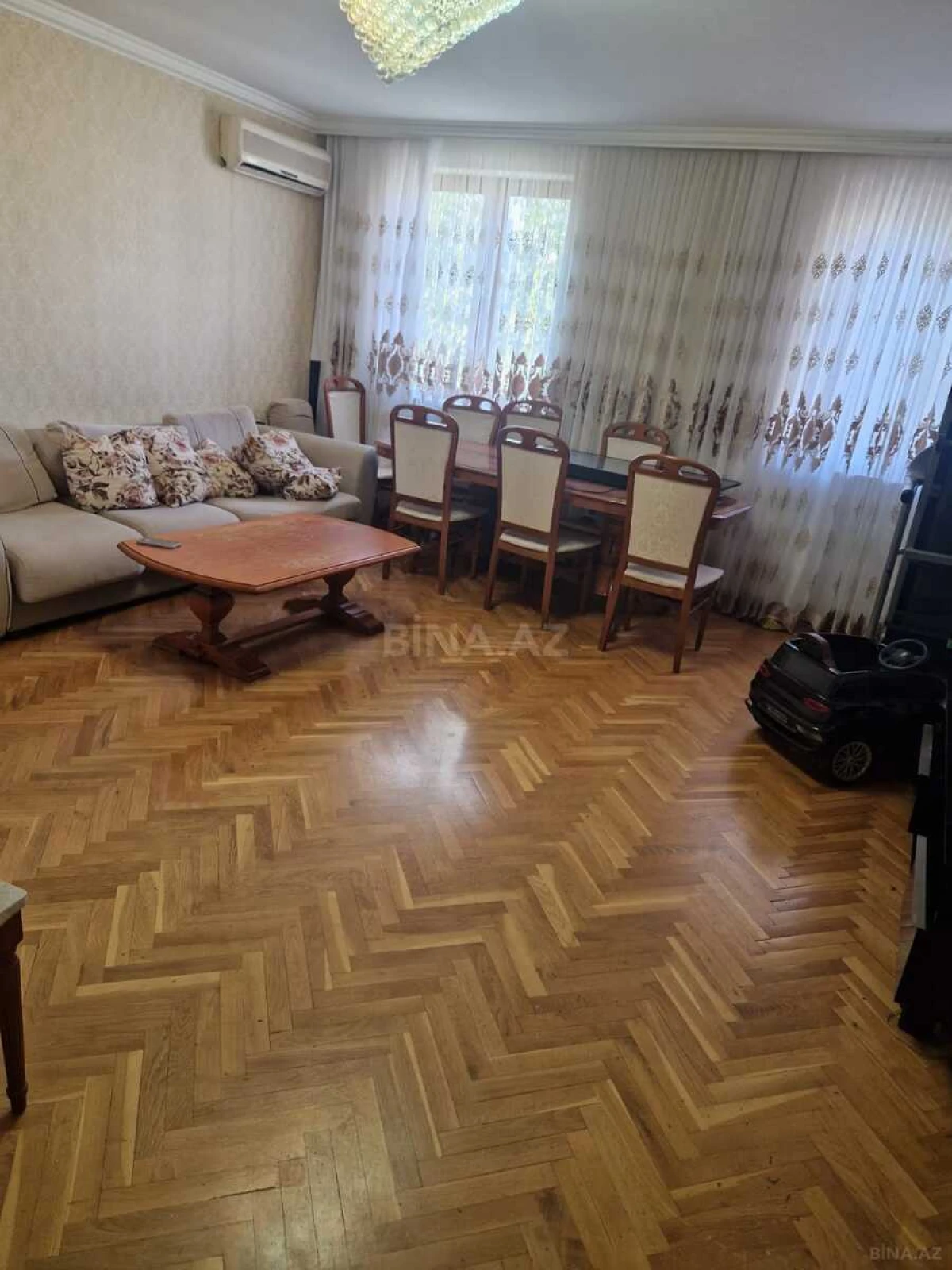 Satılır 4 otaqlı mənzil 90 m²