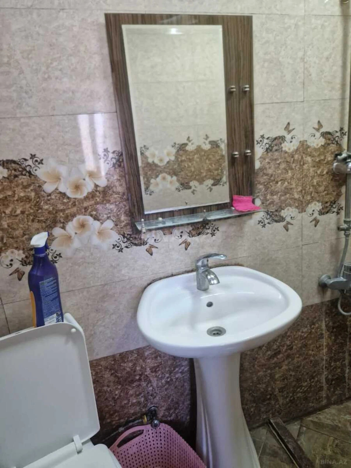 Satılır 4 otaqlı mənzil 90 m²