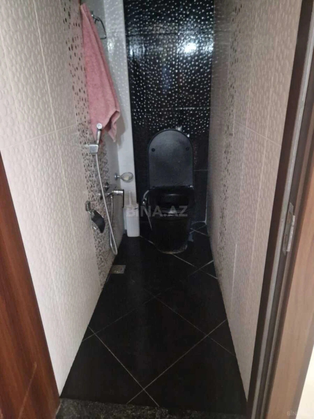 Satılır 4 otaqlı mənzil 90 m²
