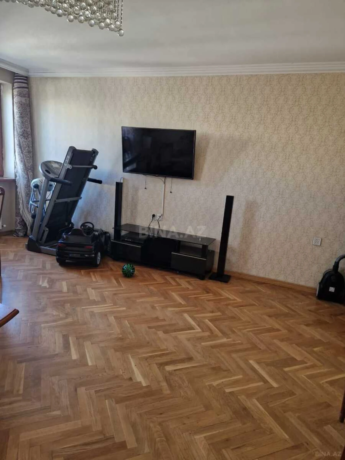 Satılır 4 otaqlı mənzil 90 m²