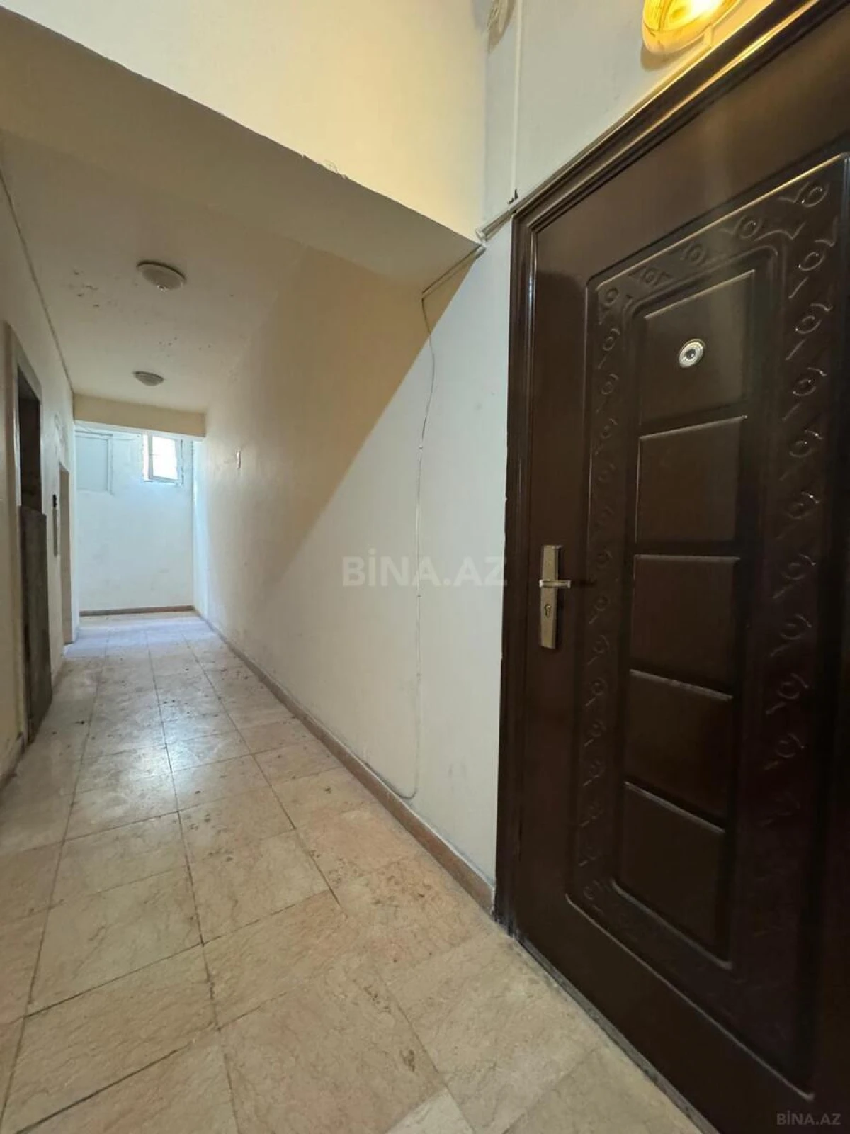 Kirayə verilir 4 otaqlı ofis 120 m²