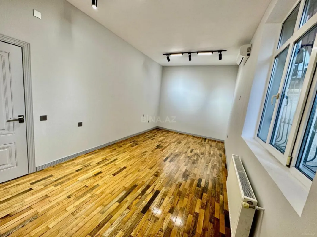 Kirayə verilir 4 otaqlı ofis 120 m²