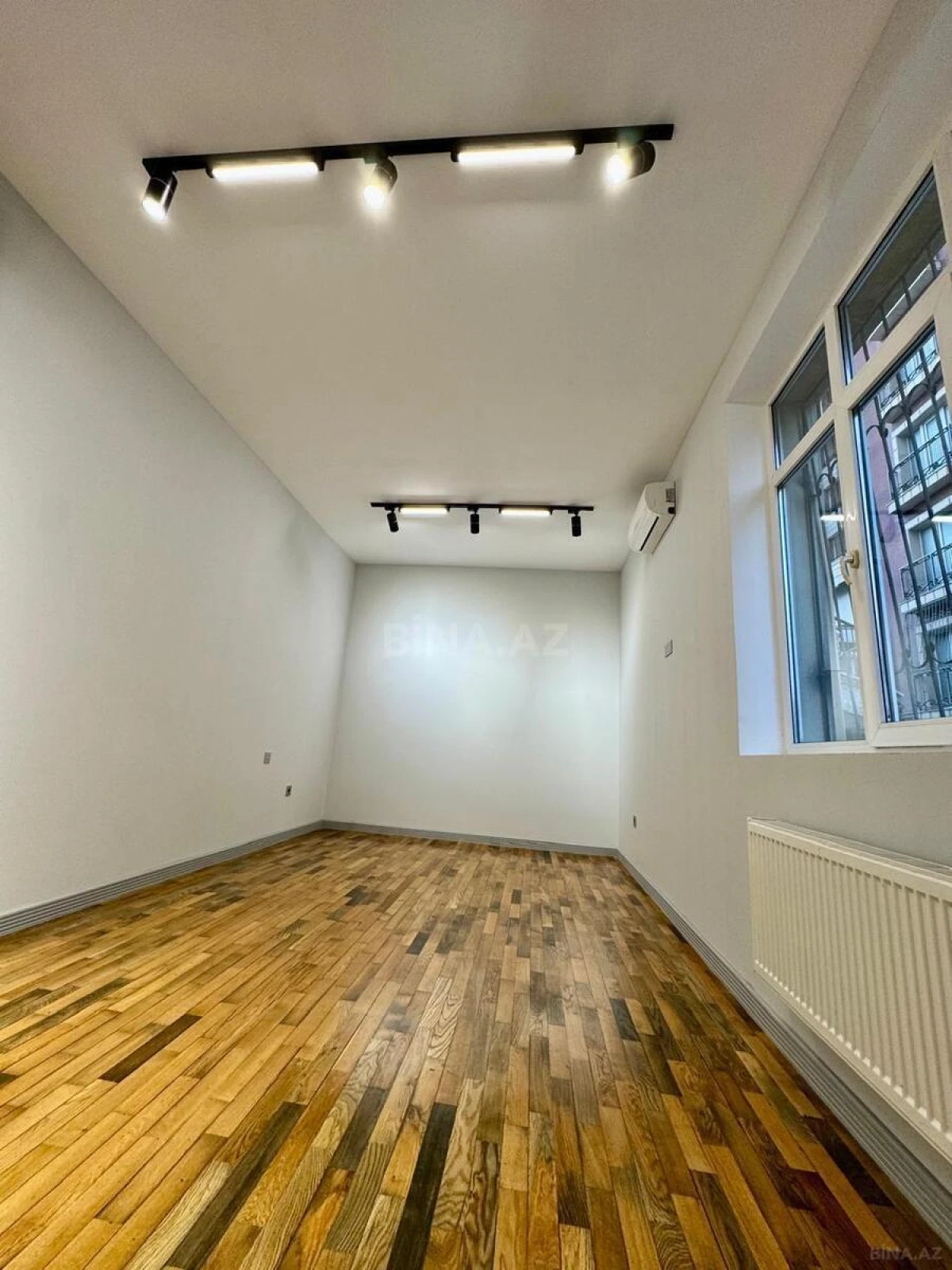 Kirayə verilir 4 otaqlı ofis 120 m²