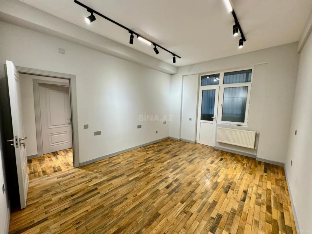 Kirayə verilir 4 otaqlı ofis 120 m²
