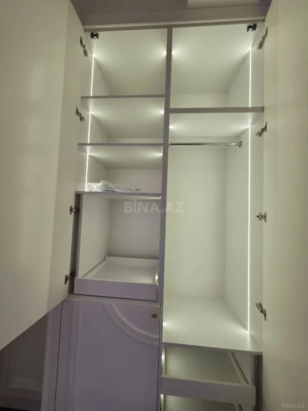 Kirayə verilir 3 otaqlı mənzil 140 m²