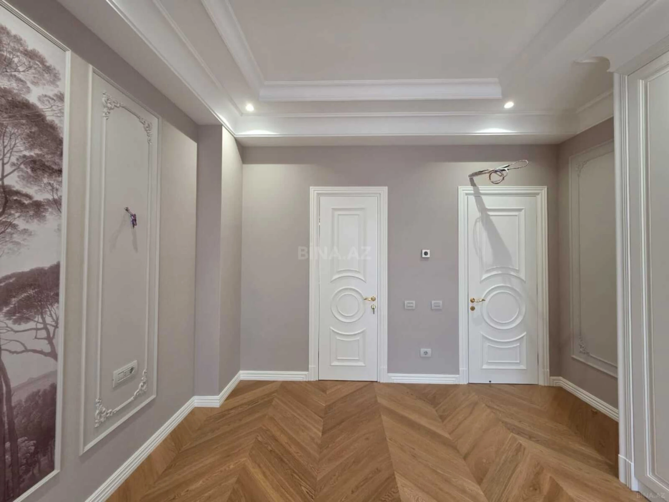 Kirayə verilir 3 otaqlı mənzil 140 m²