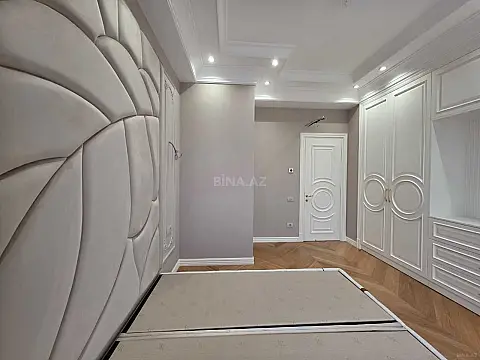 Kirayə verilir 3 otaqlı mənzil 140 m²