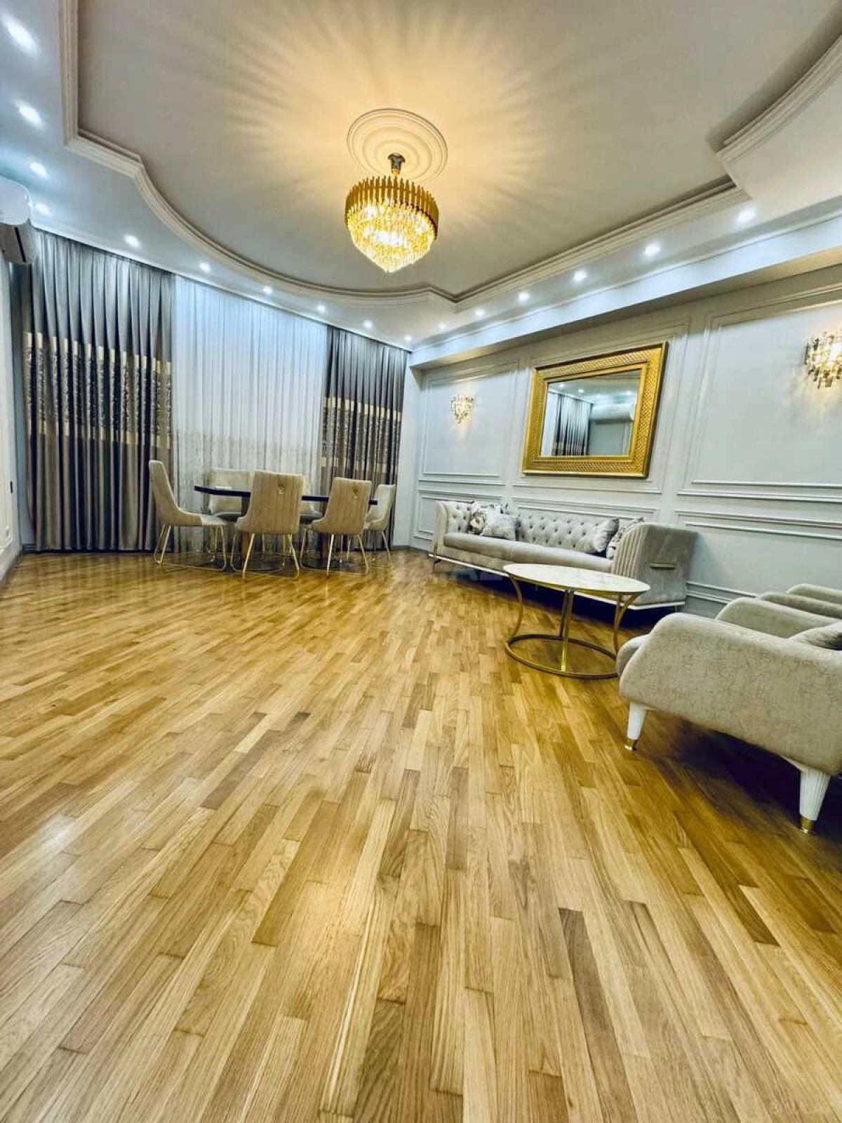 Kirayə verilir 4 otaqlı mənzil 144 m²