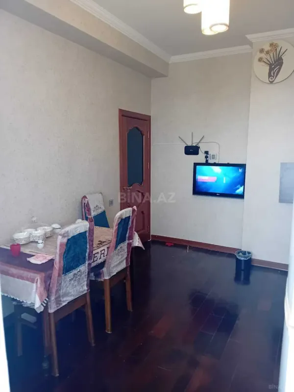 Satılır 3 otaqlı mənzil 120 m²