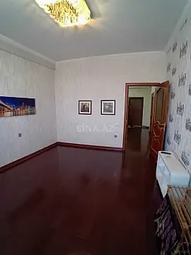 Satılır 3 otaqlı mənzil 120 m²