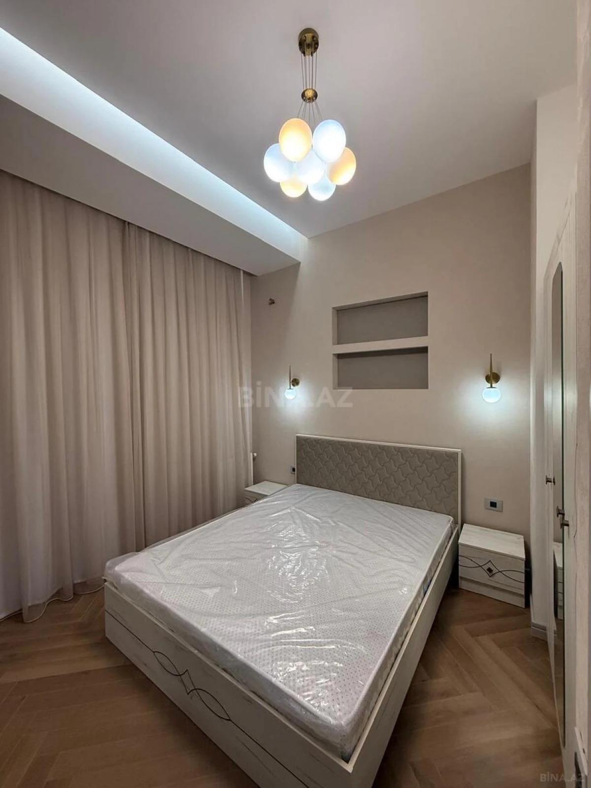 Kirayə verilir 2 otaqlı mənzil 60 m²