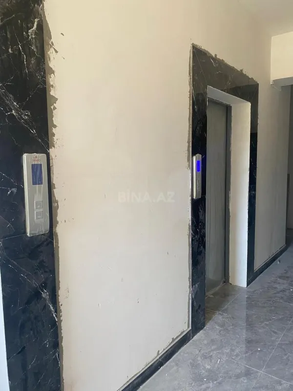 Satılır 1 otaqlı mənzil 62 m²