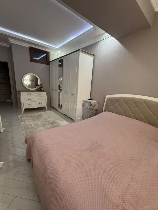 Satılır 3 otaqlı mənzil 82 m²