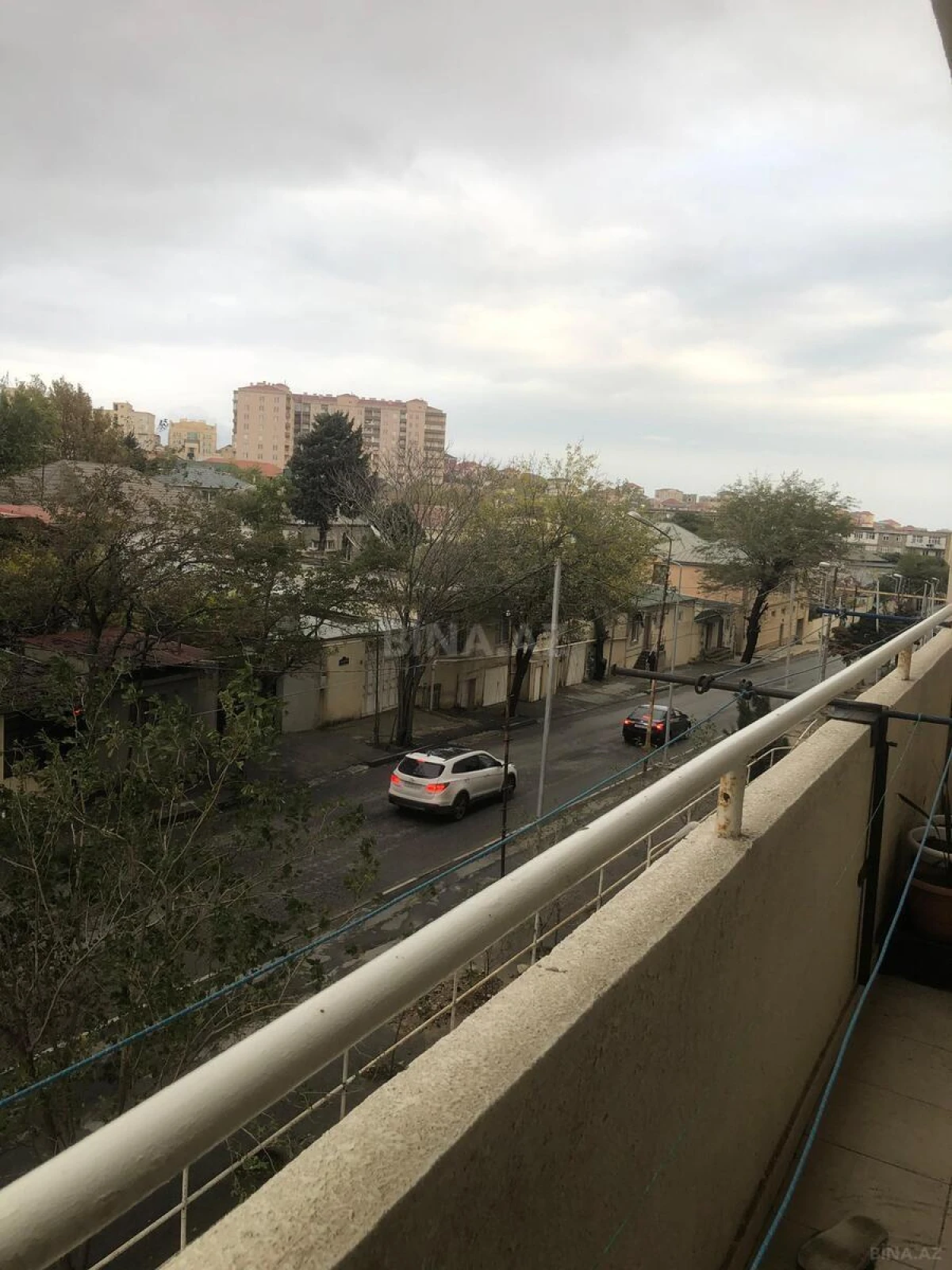 Satılır 3 otaqlı mənzil 70 m²