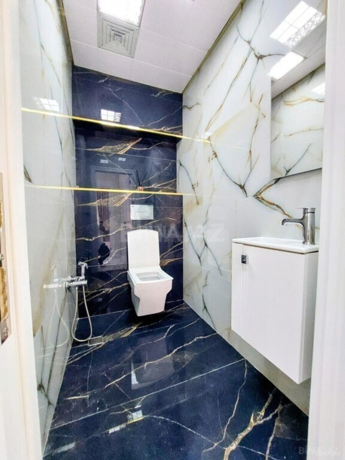 Kirayə verilir 3 otaqlı mənzil 100 m²