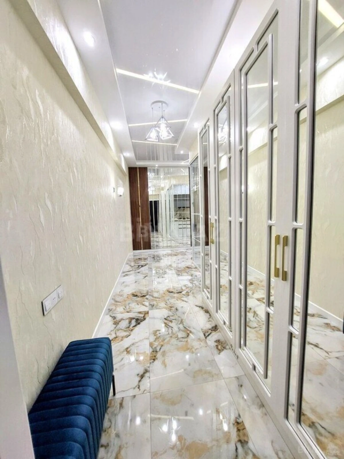 Kirayə verilir 3 otaqlı mənzil 100 m²