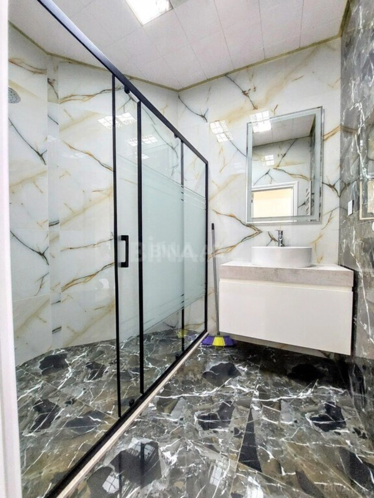 Kirayə verilir 3 otaqlı mənzil 100 m²