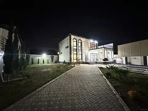 Satılır 4 otaqlı həyət evi 240 m² — Bakı, Mərdəkan 4 otaq 240.00 m²