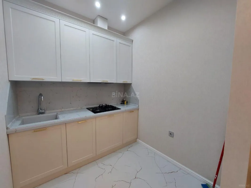 Kirayə verilir 2 otaqlı mənzil 70 m²