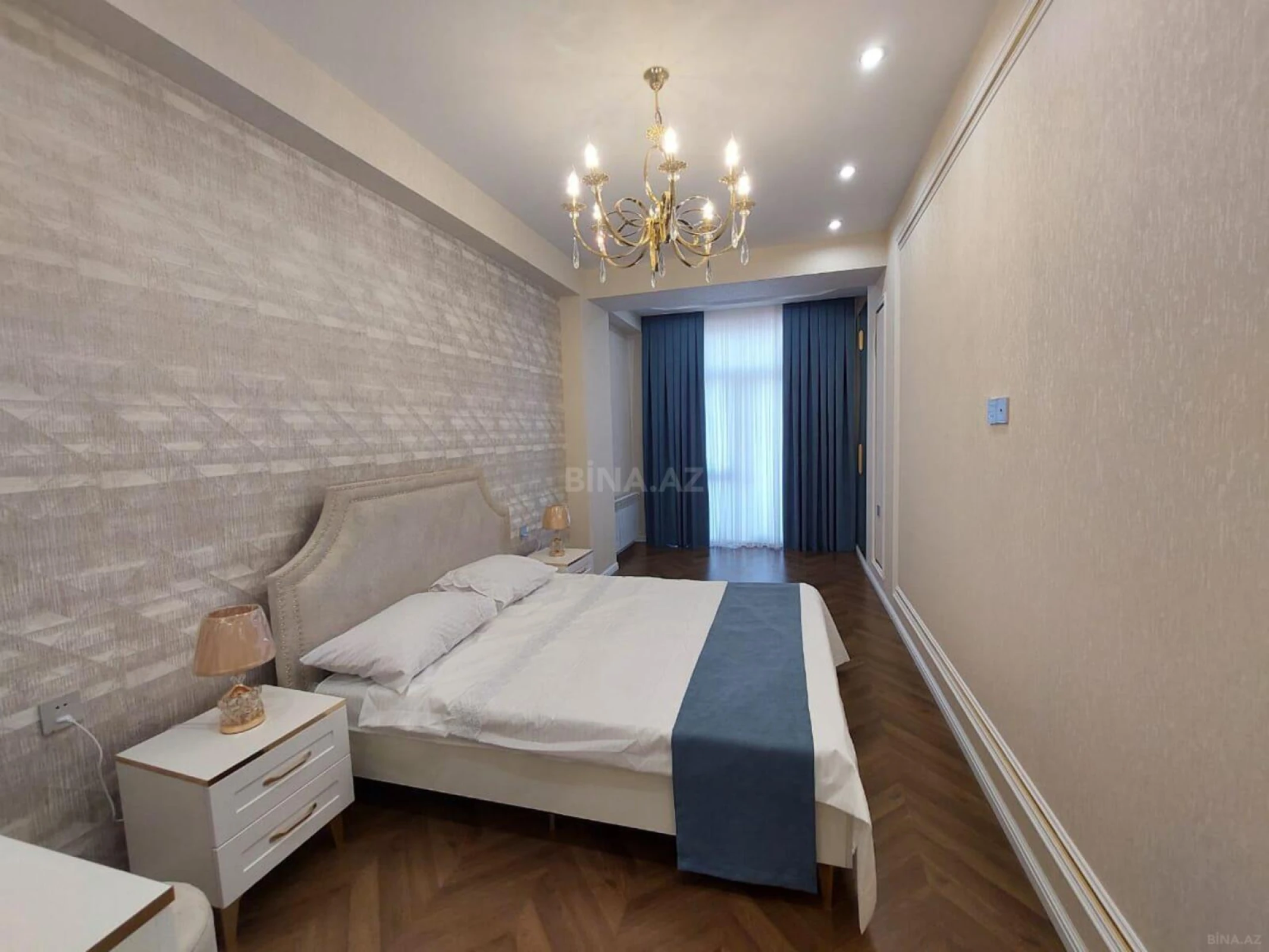 Kirayə verilir 2 otaqlı mənzil 70 m²