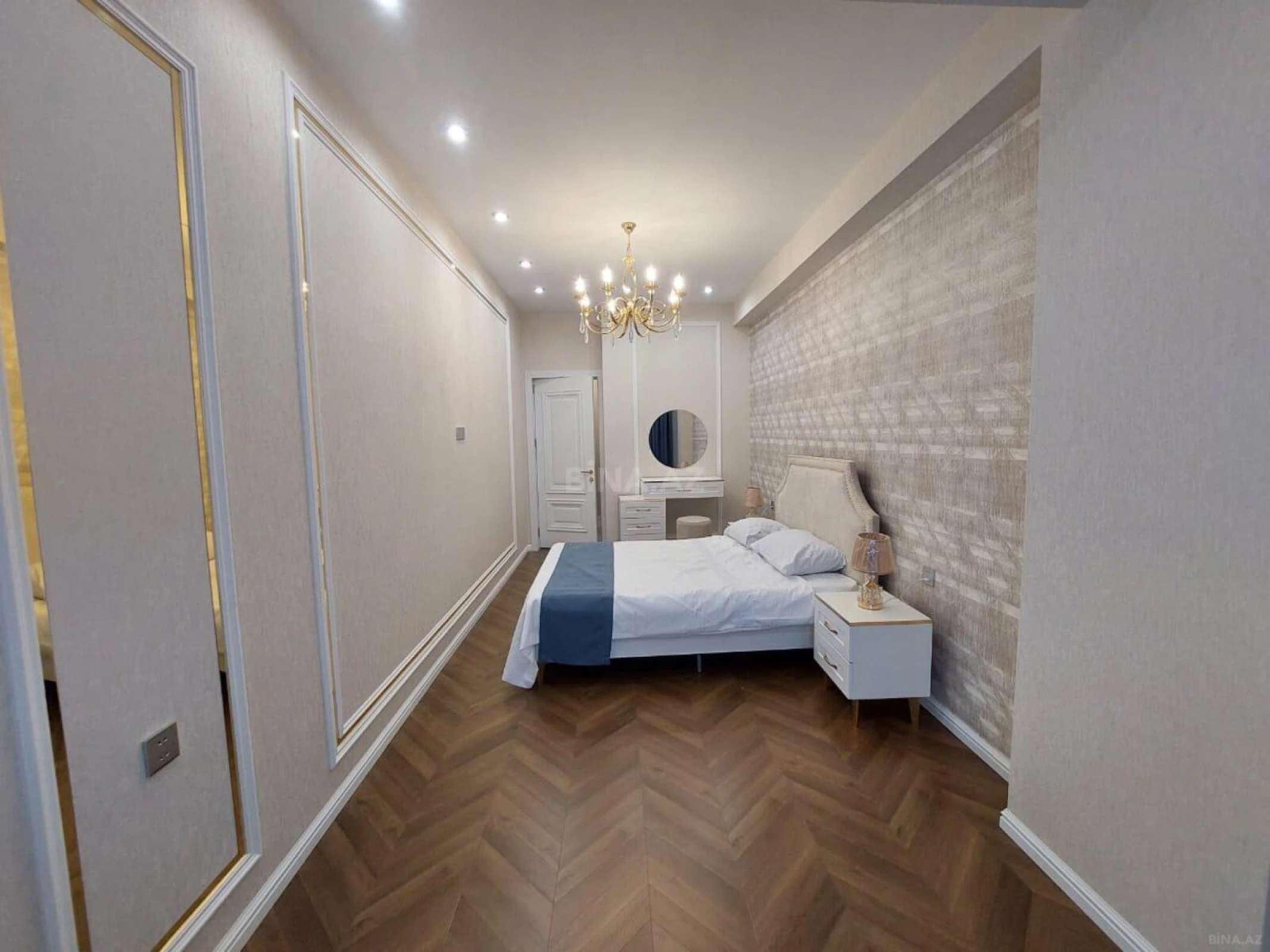 Kirayə verilir 2 otaqlı mənzil 70 m²