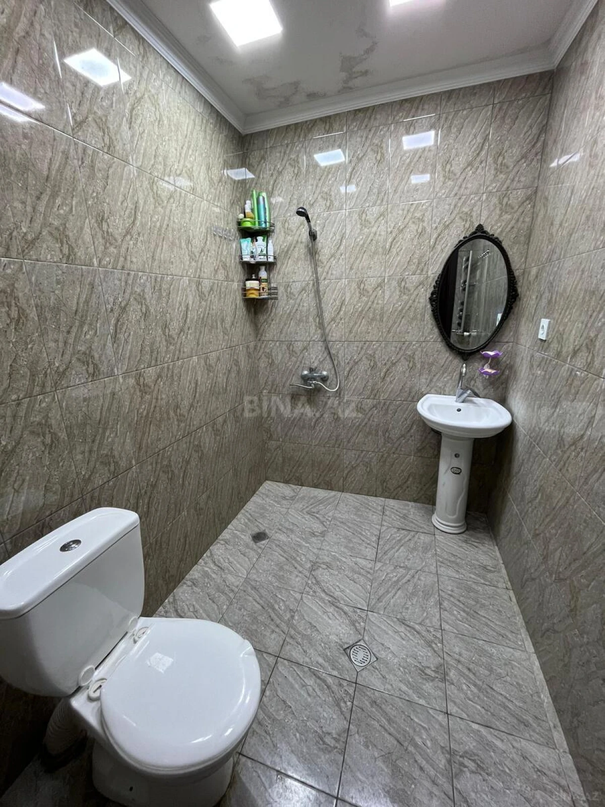 Satılır 3 otaqlı mənzil 84 m²