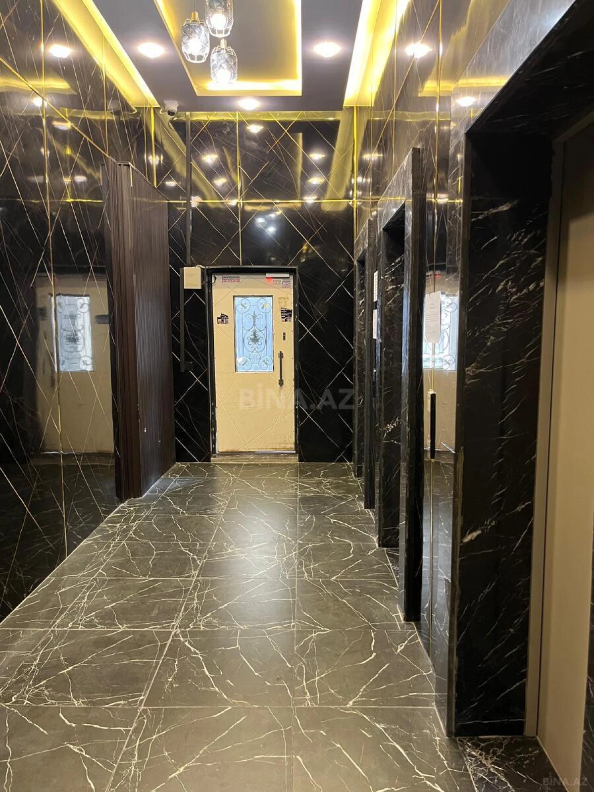 Satılır 3 otaqlı mənzil 84 m²