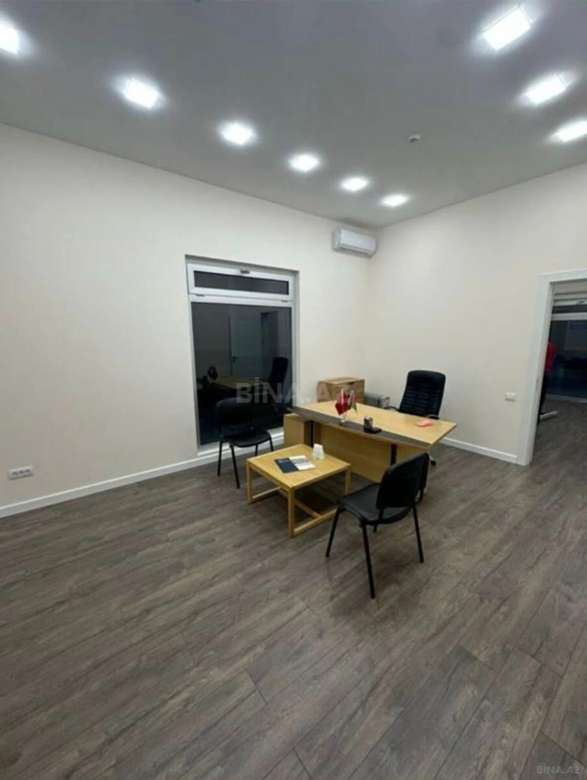 Kirayə verilir 4 otaqlı ofis 75 m²