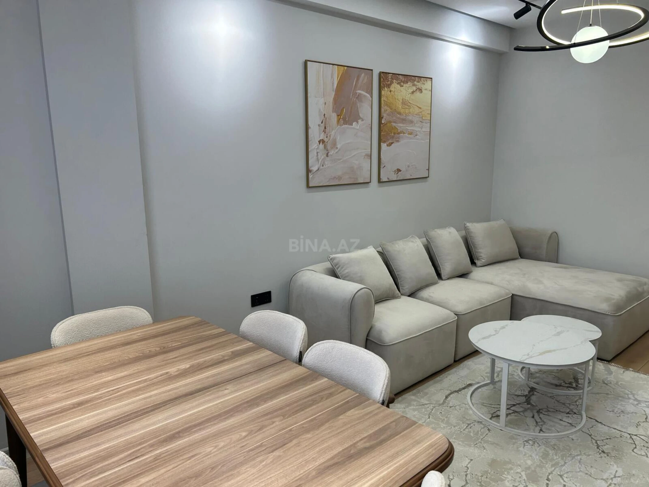 Kirayə verilir 2 otaqlı mənzil 70 m²