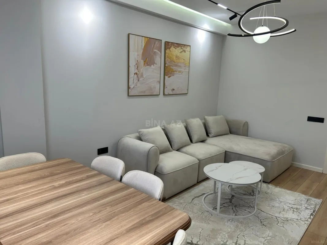 Kirayə verilir 2 otaqlı mənzil 70 m²
