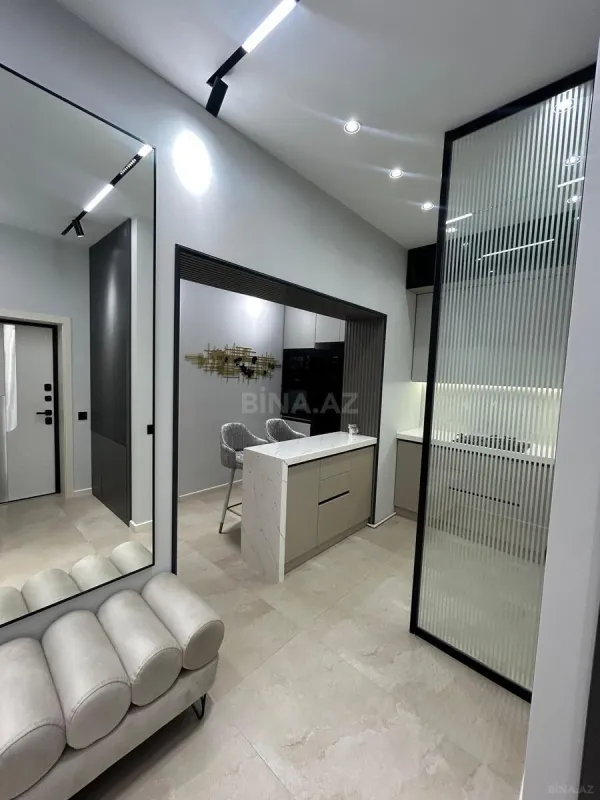 Kirayə verilir 2 otaqlı mənzil 70 m²