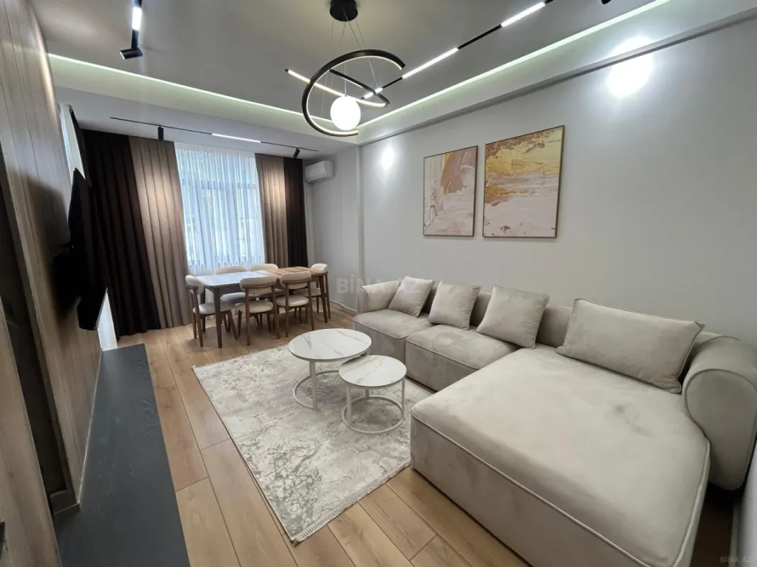Kirayə verilir 2 otaqlı mənzil 70 m²
