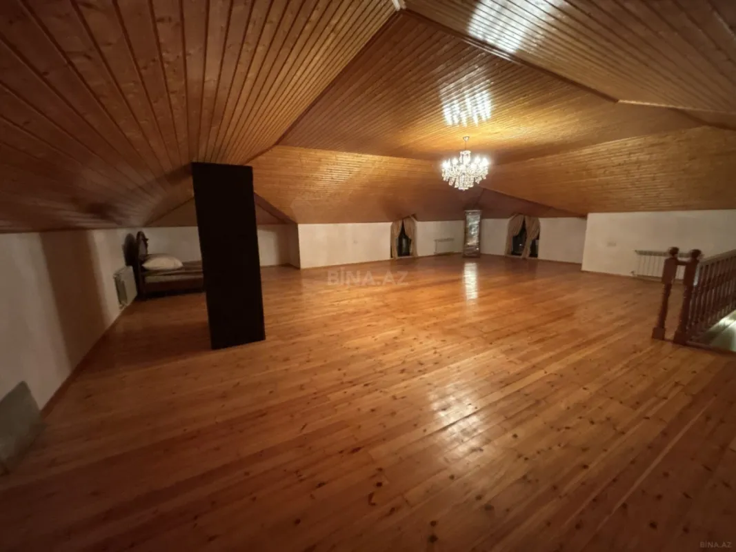 Satılır 6 otaqlı həyət evi 450 m²