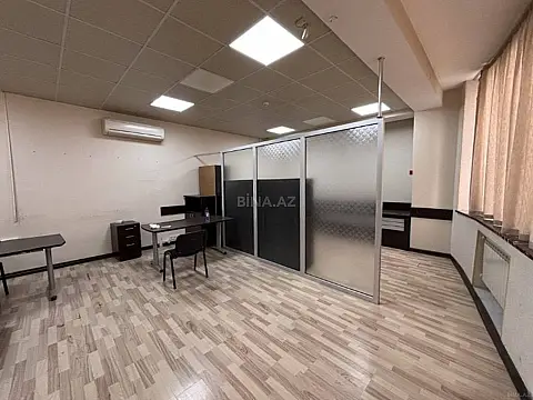 Satılır obyekt 300 m²