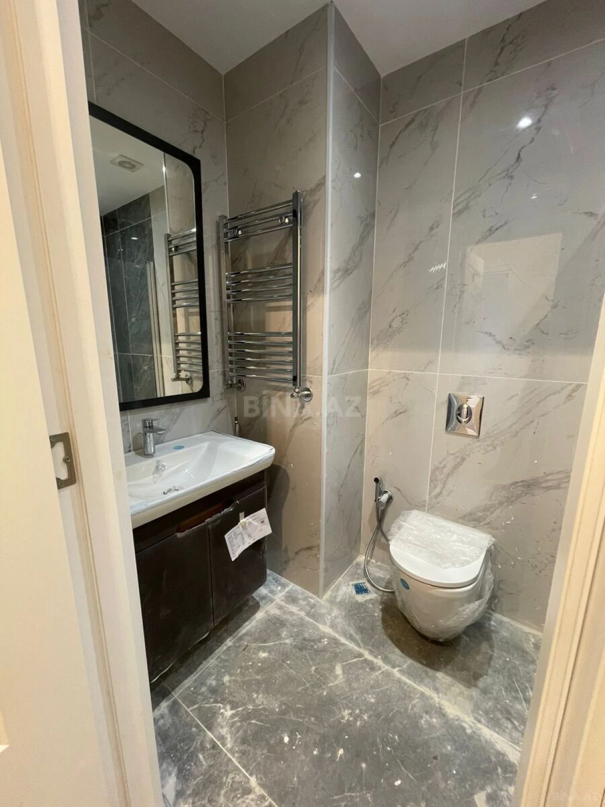 Satılır 2 otaqlı mənzil 46 m²
