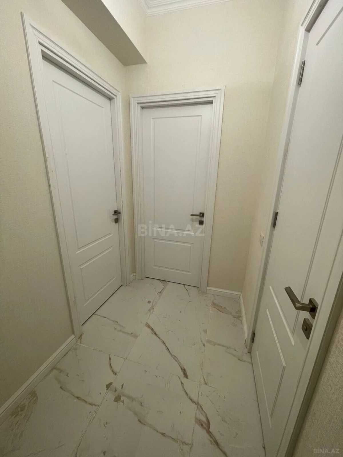 Satılır 2 otaqlı mənzil 46 m²