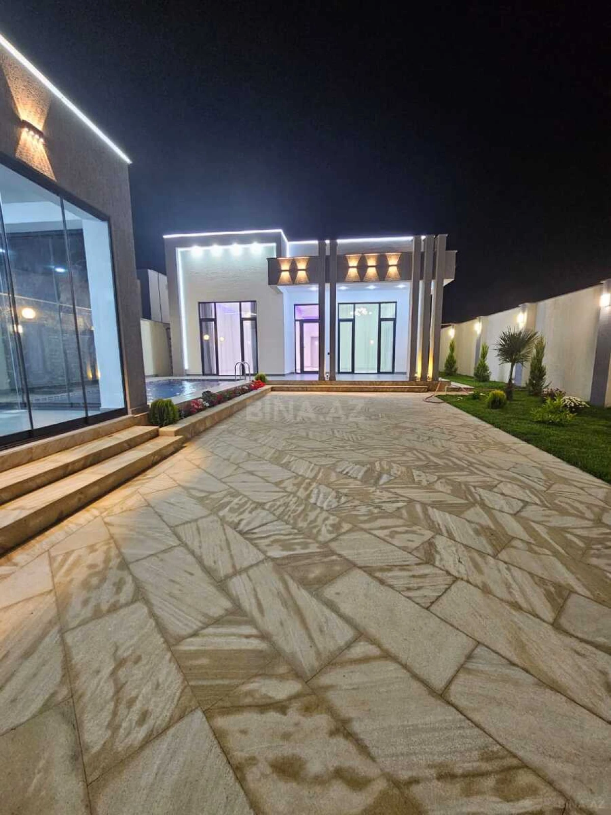 Satılır 4 otaqlı həyət evi 150 m²