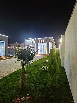 Satılır 4 otaqlı həyət evi 150 m²