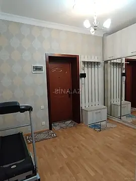 Satılır 3 otaqlı mənzil 118 m²