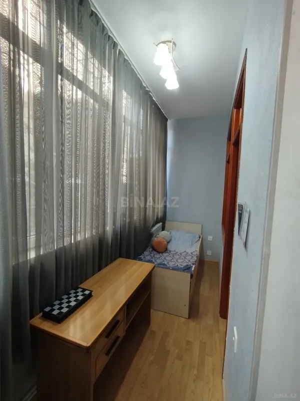 Satılır 3 otaqlı mənzil 118 m²