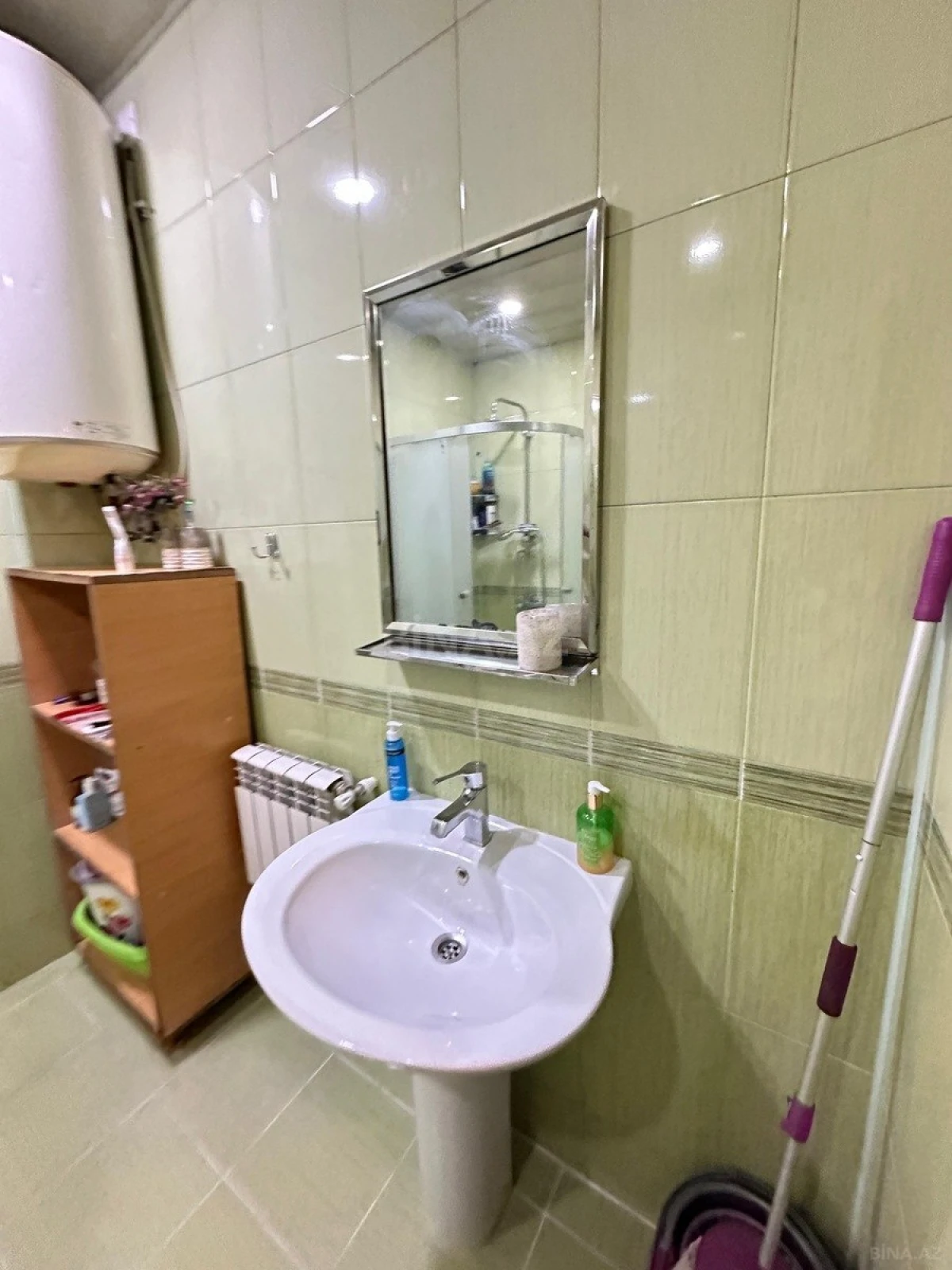 Satılır 3 otaqlı mənzil 118 m²