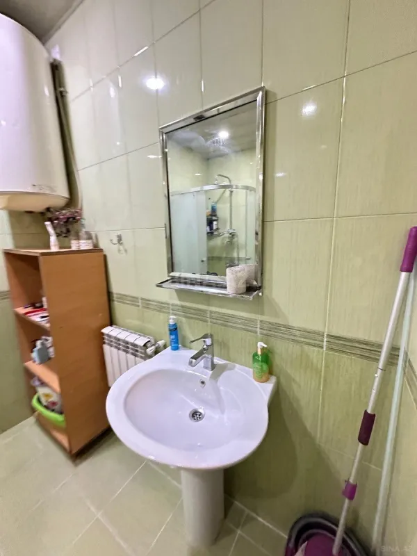 Satılır 3 otaqlı mənzil 118 m²