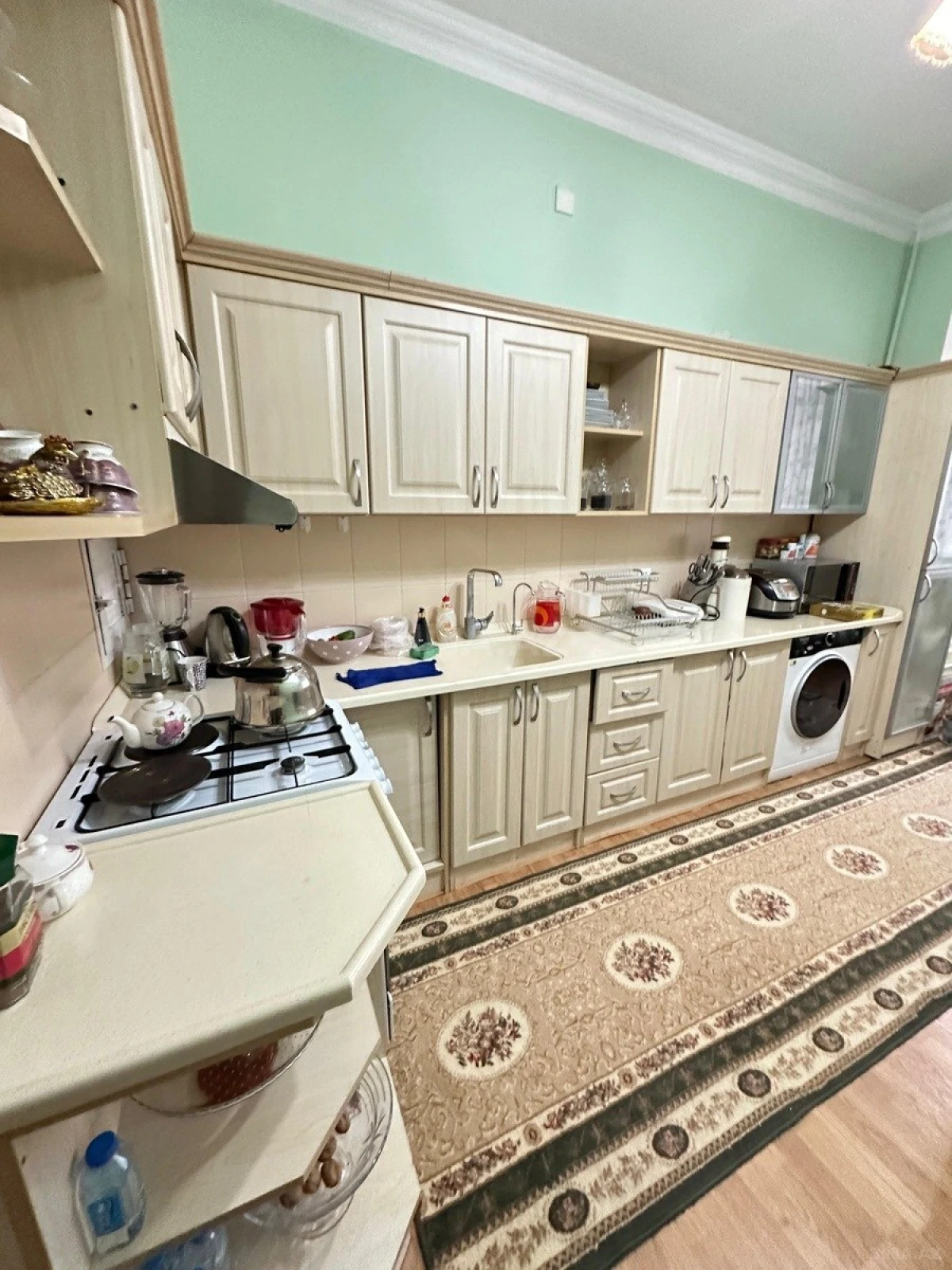 Satılır 3 otaqlı mənzil 118 m²