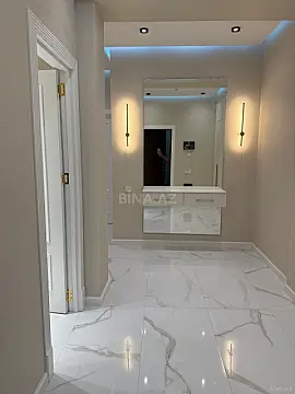Satılır 2 otaqlı mənzil 68 m²
