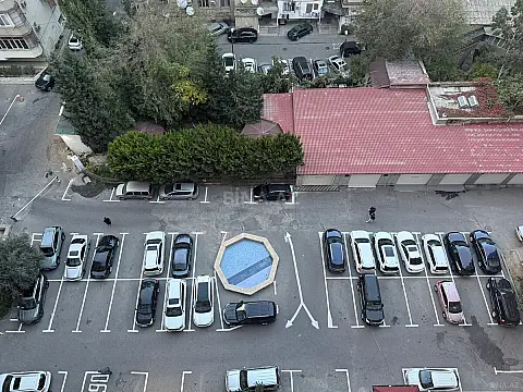 Satılır 3 otaqlı mənzil 130 m² — Bakı, Nərimanov 3 otaq 130.00 m²