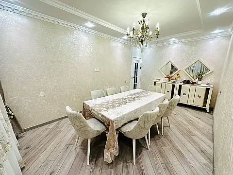 Satılır 4 otaqlı mənzil 110 m²
