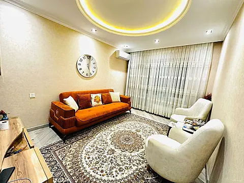 Satılır 4 otaqlı mənzil 110 m²
