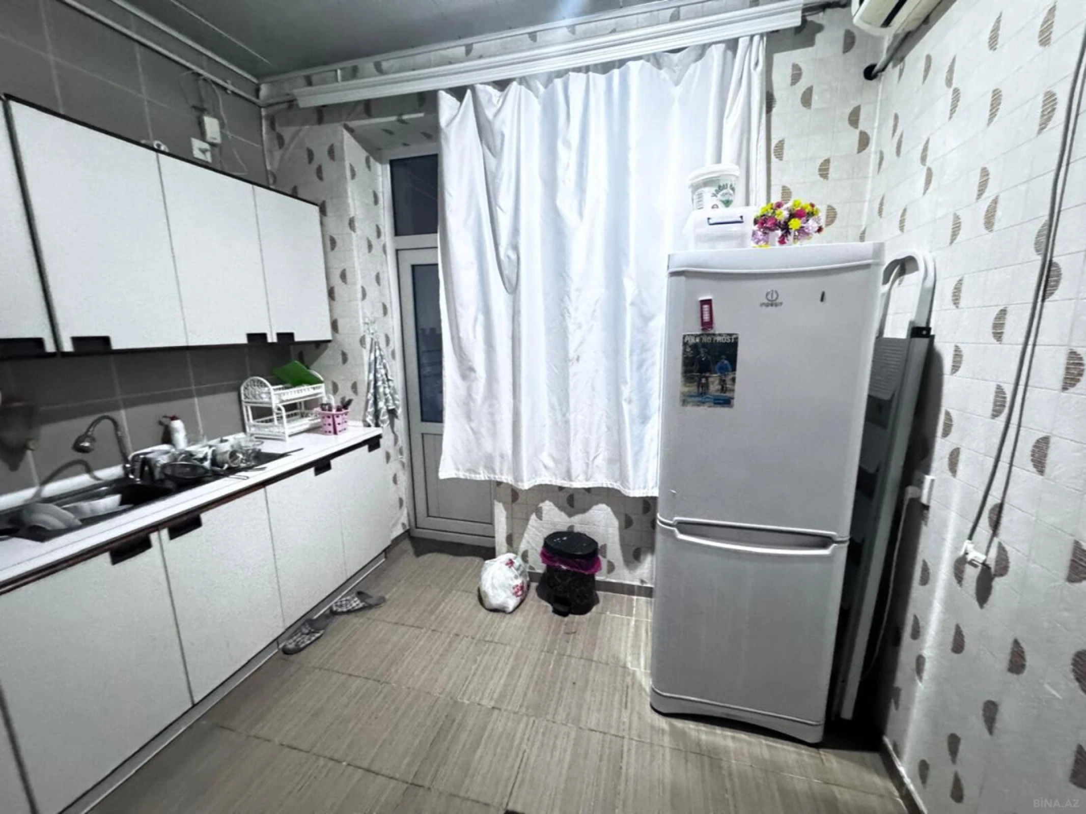 Satılır 3 otaqlı mənzil 94 m²